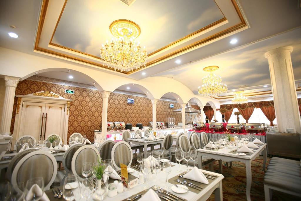 Luoyang Grand Hotel 레스토랑 사진