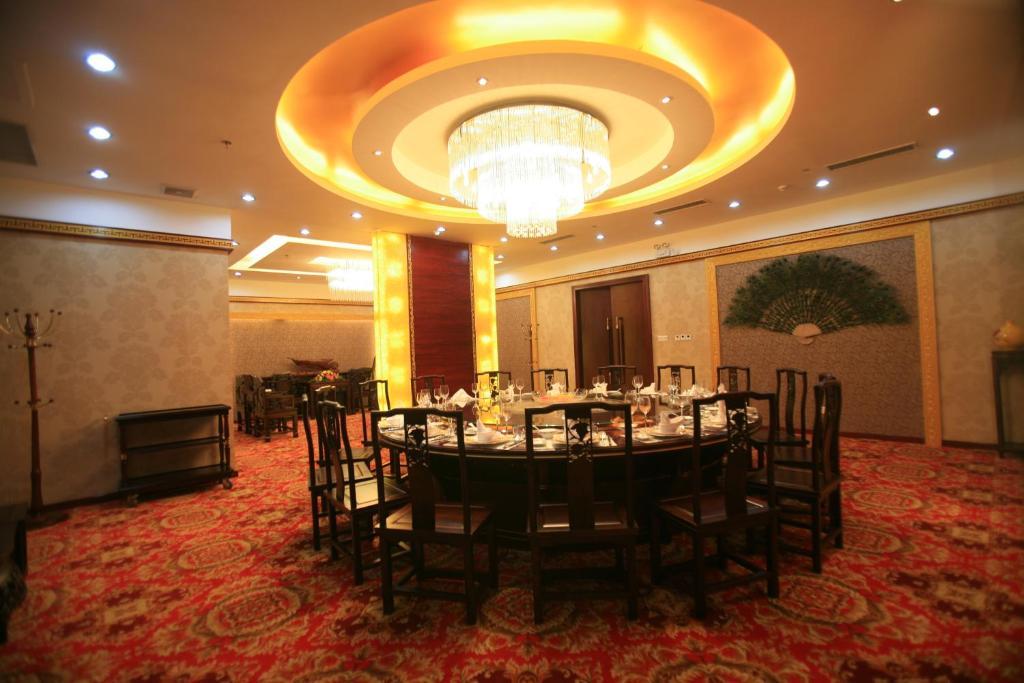 Luoyang Grand Hotel 레스토랑 사진