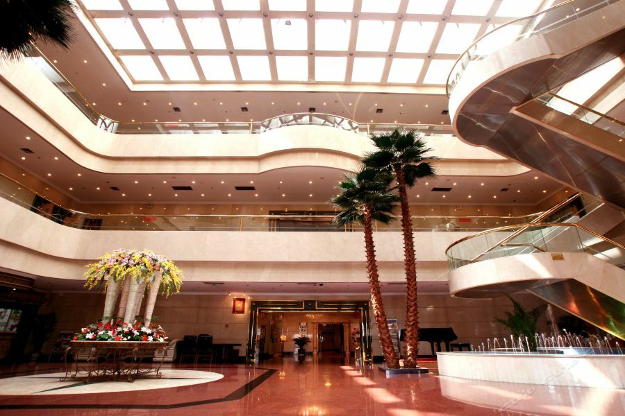 Luoyang Grand Hotel 내부 사진